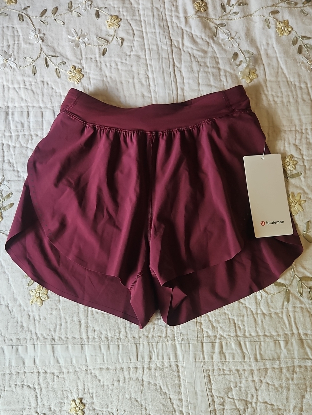 NWT Lululrmon Fast And Free HR Split Short 3"